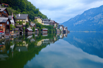 Fototapeta premium houses on the lake, Hallstatt, Austria
