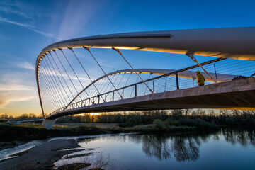 Pedestrian bridge over the Willamette river in Salem