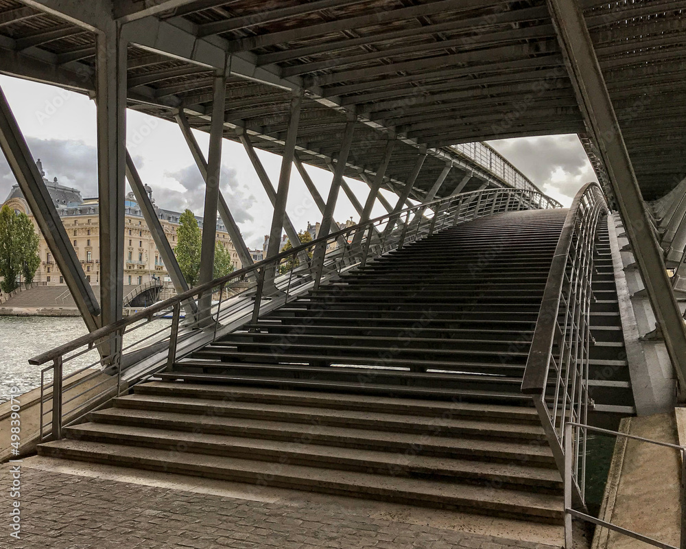 Poster parisian bridge