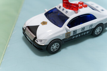 日本のパトカーのおもちゃ © satoshi.o