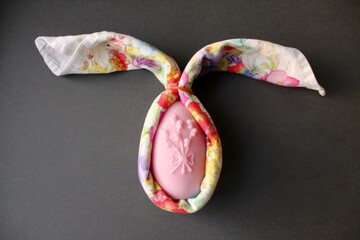 Easter eggs shaped candles. Soy wax blend hand-poured candles for easter decoration