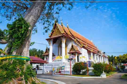 Wat Na Phra Men.Old temple in the Ayuya period.It is a popular temple that Thai people come to worship each other.