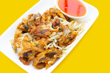 Crispy fried mussel pancake with bean sprout