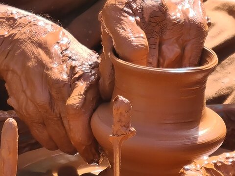 Alfarer&iacute;a, alfarero, barro, cocer, Alfaro.