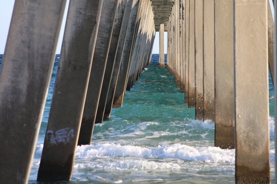 Under Pier Vector