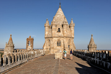 Fototapeta na wymiar roof of the Cathedral in Evora, Alentejo, Portugal