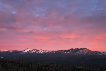 Obraz premium sunset in the mountains