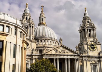 Fototapeta na wymiar St. Paul's Cathedral, London, England