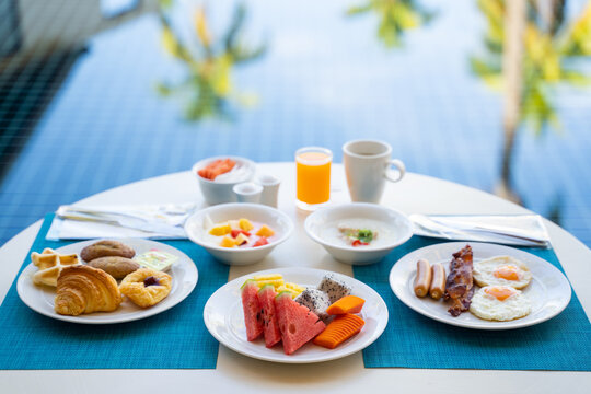 set up food for breakfast at restaurant