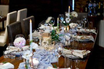 napkins on the table with a seating card restaurant wedding decor
