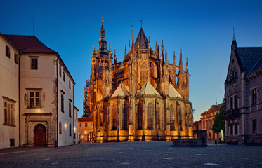 Praga Katedra, Archikatedra Świętych Wita, Wacława i Wojciecha w Pradze nocą