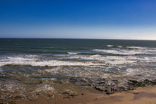 Kite surfing on the Santa Barbara Mesa