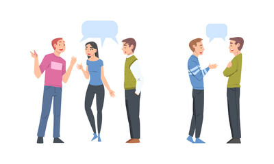 Obraz premium Communicating people set. Friends or colleagues chatting with dialogue speech bubbles cartoon vector illustration