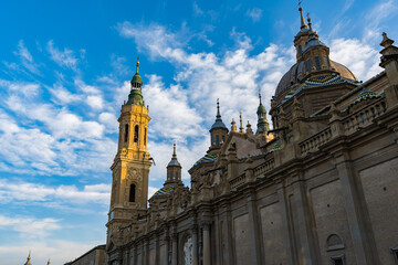 ヌエストラ・セニョーラ・デル・ピラール聖堂　サラゴサ　スペイン