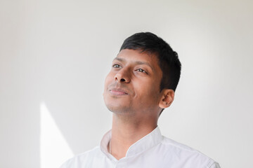 Portrait junger Mann aus Indien