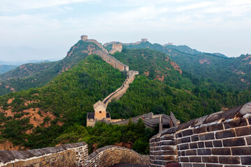 Great Wall in China，The Great Wall and the beautiful clouds in the morning
