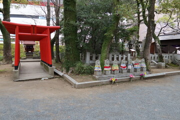 Takakkura-inari-daimyojin Shrine in Kokurajyo Koen Castle Park in Kitakyushu City in Fukuoka Prefecture in Japan 日本の福岡県北九州市の小倉城公園にある高倉稲荷大明神