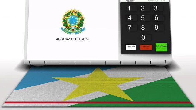 Electronic ballot box with the flag of the Brazilian state of Roraima typing numbers for the position of state deputy in the elections