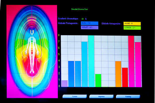 Chromotherapy is carried out in the form of a cure which first tests.