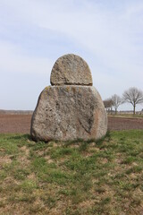 Großer Megalithstein im Steinkreis von Werperloh. Emsland.