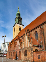 Obraz premium church at Alexanderplatz. Marienkirche, st., Alexanderplatz, Berlin.