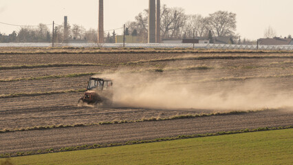 Wiosenne prace polowe 2 © Sylwester Popenda