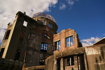 原爆ドーム（広島県広島市）