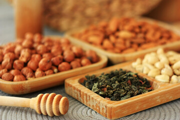 Leafy green tea and nuts