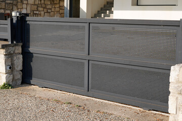 door automatic grey gate of modern house