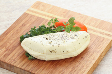 Raw haloumi cheese for grill