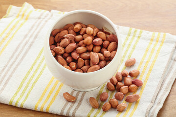 Raw peanut heap in the bowl