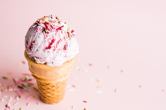 カラースプレー Images Browse 150 Stock Photos Vectors And Video Adobe Stock