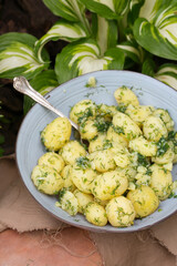 young potatoes with dill and garlic