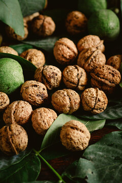 many dry walnuts