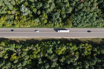 Cars on straight highway, top view - 498959170