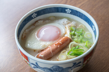 豚骨系インスタントラーメン