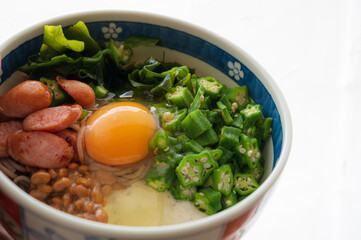 ぶっかけ混ぜ蕎麦
