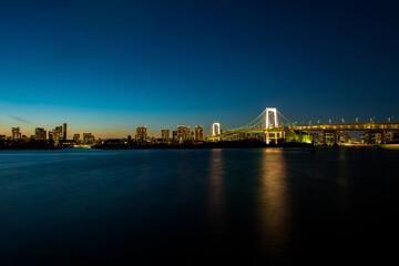 Fototapeta na wymiar Rainbow Bridge - Tokyo