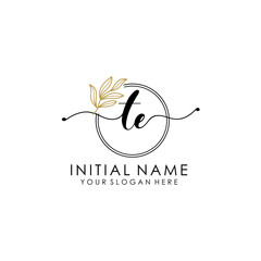 Obraz premium TE Luxury initial handwriting logo with flower template, logo for beauty, fashion, wedding, photography