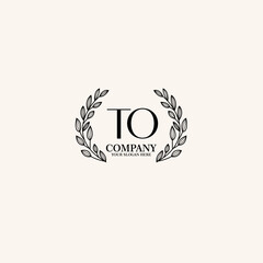 Obraz premium TO Beauty vector initial logo art handwriting logo of initial signature, wedding, fashion, jewelry, boutique, floral