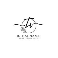 Fototapeta premium TV Luxury initial handwriting logo with flower template, logo for beauty, fashion, wedding, photography