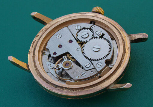 vintage watch handwound mechanism close up