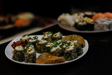 sushi e comidas asiáticas 