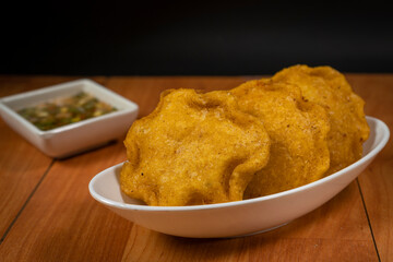 Stuffed Colombian Chicken Pie - Hot Sauce