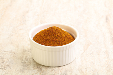 Dry Paprika powder in the bowl