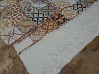 Tiling Table Top with Tile Adhesive