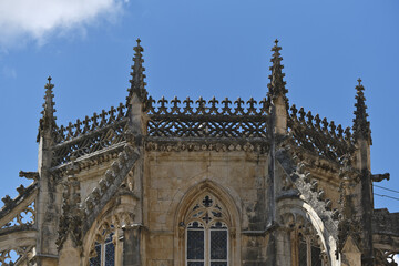 Obraz premium details of the Church of Santa Maria da Vitória in the Batalha Monastery in Batalha, Portugal