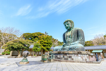 Fototapeta premium 初春の鎌倉大仏 神奈川県鎌倉市 Kamakura Daibutsu in early spring. Kanagawa-ken Kamakura city.