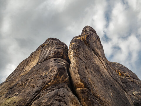 Schrammsteine in der S&auml;chsischen Schweiz - Felswand am Schrammtor