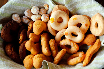 tray with typical Minas Gerais cookies